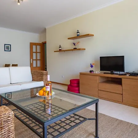 Bright & Lovesome W/ Balcony In By Lovelystay פורטימאו