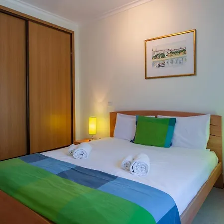 Apartman Bright & Lovesome W/ Balcony In By Lovelystay *